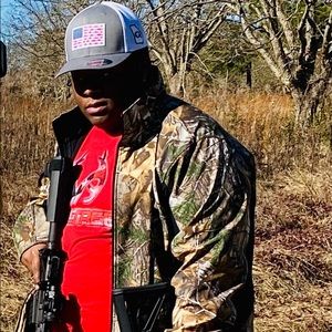 Meet your Posher, Bennie